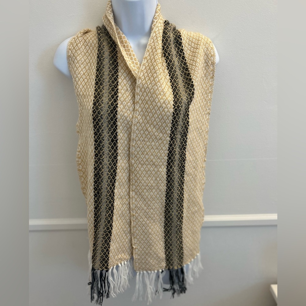 Scarf - Picture 2 of 5